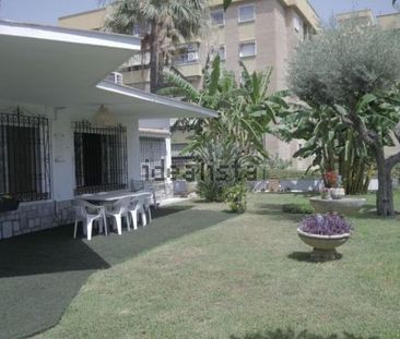 Alquiler de chalet adosado en Calle Don Diego de Miranda - Photo 5