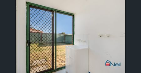 BROOKDALE - 4X2 - PRIVATE SPACIOUS BACKYARD - Photo 2