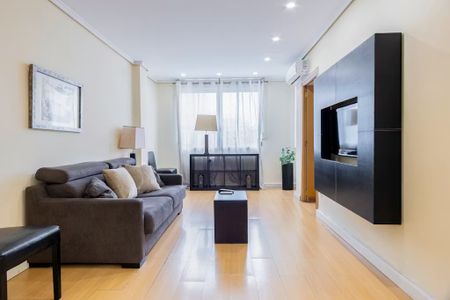 Avinguda de Peris i Valero, Valencia, Valencian Community 46005 - Photo 5