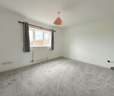 4 bedroom detached house to rent - Photo 6