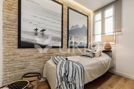 3 room luxury Apartment for rent in Barcelona, Catalonia - Photo 3