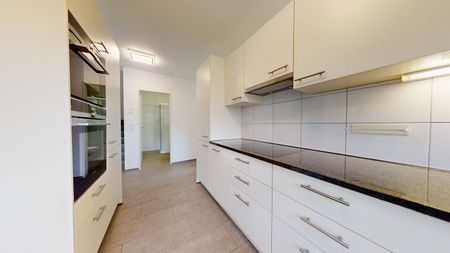 Attraktives 4.5-Zimmer-Reiheneckhaus in Menzingen – ab sofort verfügbar - Photo 3