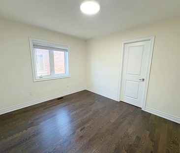 For Lease - 372 Kirkham Drive, Markham, Ontario - Photo 3