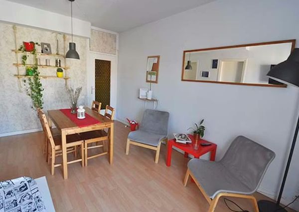 Carrer de Sicília, Barcelona, Catalonia 08013