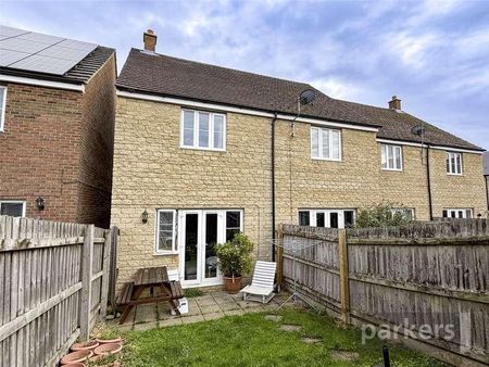 Chamberlain Close, Carterton, Oxfordshire, OX18 - Photo 5