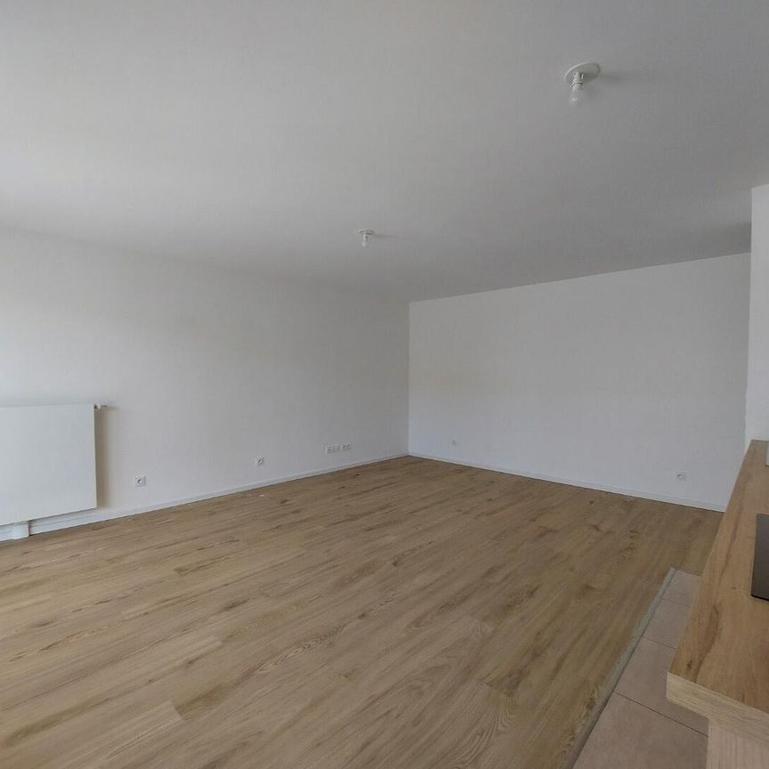 location Appartement T3 DE 63.63m² À ROUEN - Photo 1