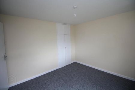 205 Castlemara Drive, Carrickfergus, BT38 7RJ - Photo 5