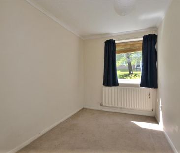 3 bedroom apartment to rent - Photo 4