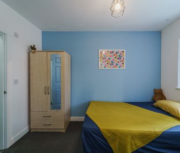 Room in a Shared House, Charter Avenue, CV4 - Photo 3