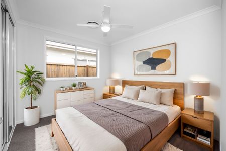 Modern Family Living - Photo 3