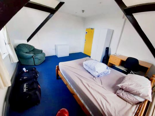 Extra Large Double - Photo 1