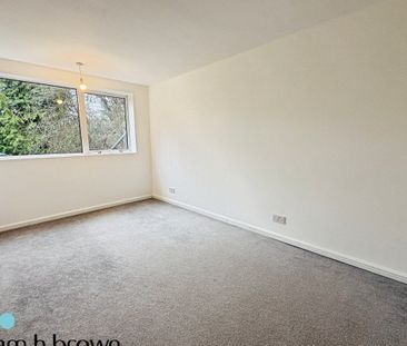 Perryfields - Photo 2