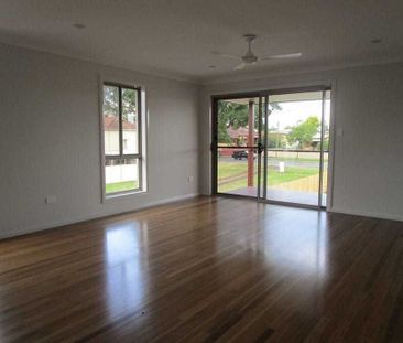 Stylish Four-Bedroom Home with Contemporary Features - Photo 3