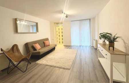 2 bedroom apartment to rent - Photo 2