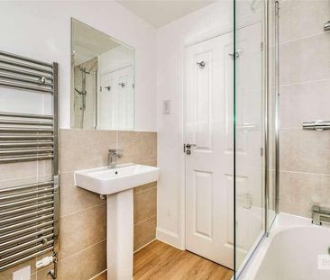 Blackbird Road, Yapton, Arundel, West Sussex, BN18 - Photo 3