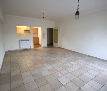 Appartement te huur - Photo 1