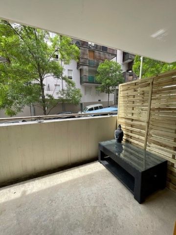 Appartement 2 pièces 44m2 MARSEILLE 15EME 798 euros - Photo 4