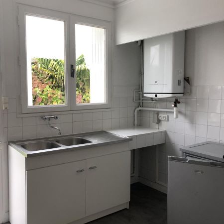 A LOUER REZE PONT ROUSSEAU - Appt T1 RDC - TERRASSE CAVEAU - STATIONNEMENT EXTERIEUR - Photo 3