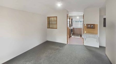 1/104 Waltham Road - Photo 3