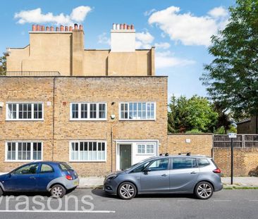3 bedroom terraced house to rent - Photo 3