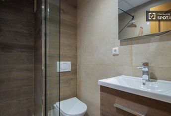 valencia, Valencian Community 46100