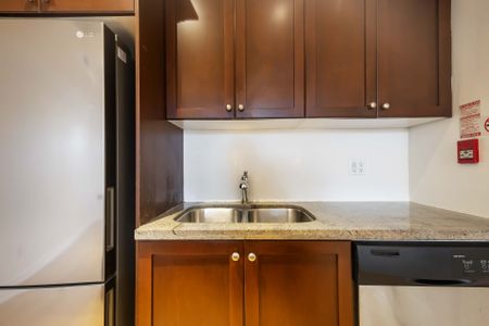 For Lease - 85 Beech Avenue Unit# 4, Toronto, Ontario - Photo 3