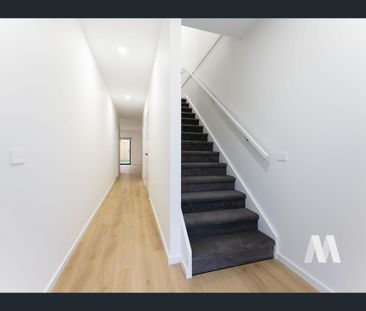32 Ballycarrane Street, Woodstock, Vic 3751 - Photo 2