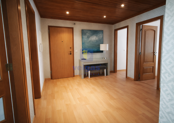 Apartamento T3 em Lisboa