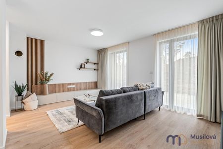 Pronájem domu 92 m² s pozemkem 300 m² - Photo 3