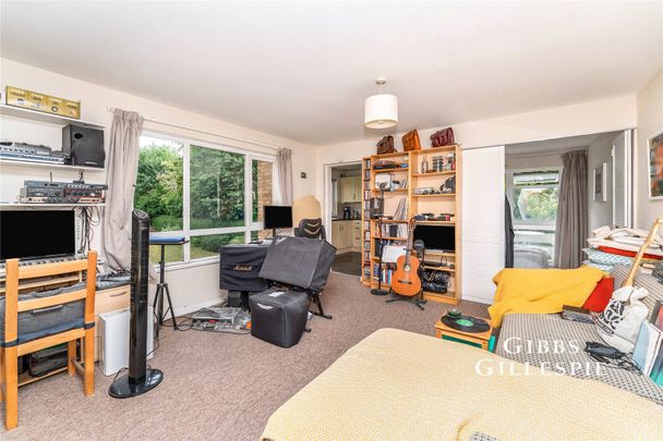 Castlebar Mews, London, W5 1RY - Photo 1