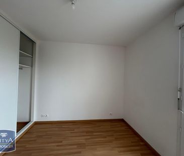Location Appartement 3 pièces 71m² CHERBOURG-EN-COTENTIN 50100 - Photo 4