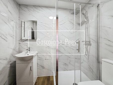 Central Road, Worcester Park - Photo 3