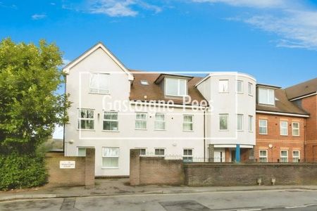 Town Centre, RG21 - Photo 3