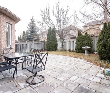 For Lease - 15 Silverado Trail, Vaughan, Ontario - Photo 2
