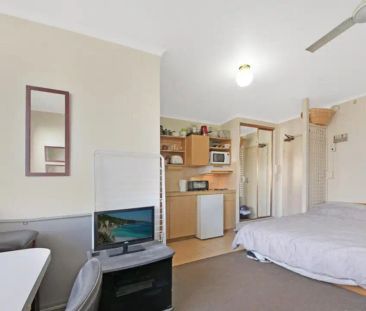 “Perfectly Located Furnished Studio with Off-Street Parking!” - Photo 4