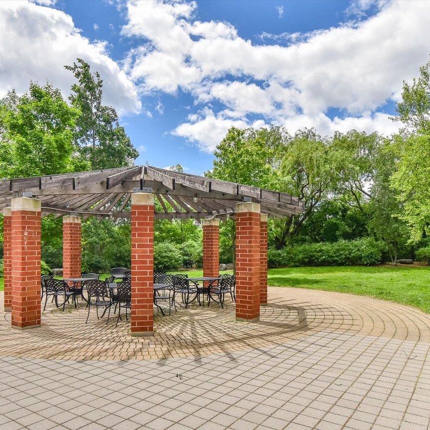For Lease - 40 Old Mill Road Unit# 804, Oakville, Ontario - Photo 1
