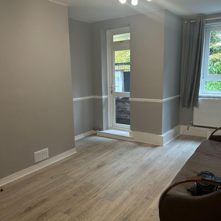 2 Bed Flat, Beaufoy House, SE27 - Photo 1