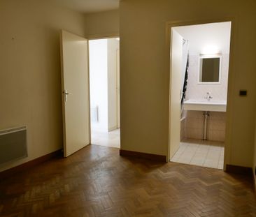 Location Appartement 2 pièces 43m² ANNECY 74000 - Photo 6