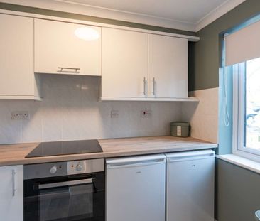 Levery Close, Abingdon, OX14 - Photo 1