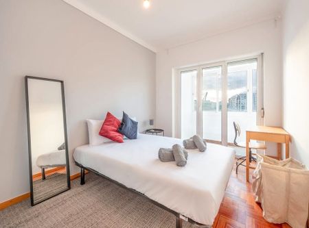 Alameda das Linhas de Torres, Lisbon, Lisbon 1750-140 - Photo 5