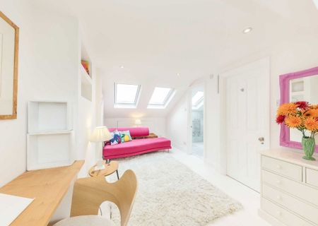 Fullerton Road, SW18 1BX, London - Photo 3