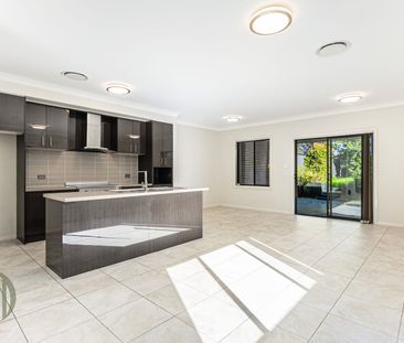 Neat Duplex in Prime Location - Photo 4