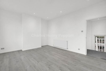 3 bedroom apartment to rent - Photo 2