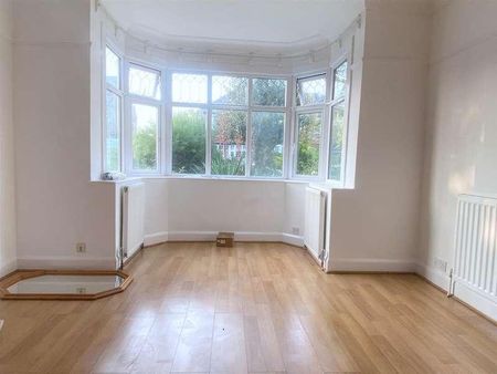 St. Martins Avenue, Luton, LU2 - Photo 2