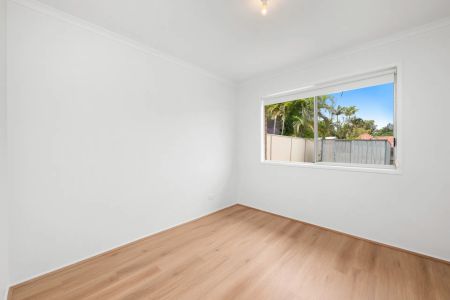 13 Stanley Road, Camp Hill. - Photo 3