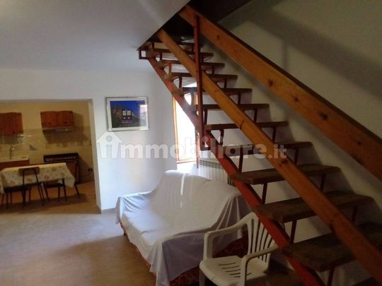 Villa plurifamiliare Località Poggio Primocaso, Poggio Primocaso, Cascia - Photo 1