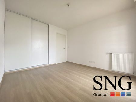 T2 AVEC BALCON ET PARKING - Photo 2