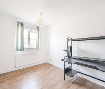 5 bedroom detached house to rent - Photo 5