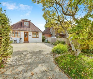 4 bedroom detached house to rent - Photo 1