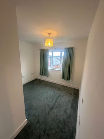 2 bed flat to rent in Ratcliffe Court - Photo 3